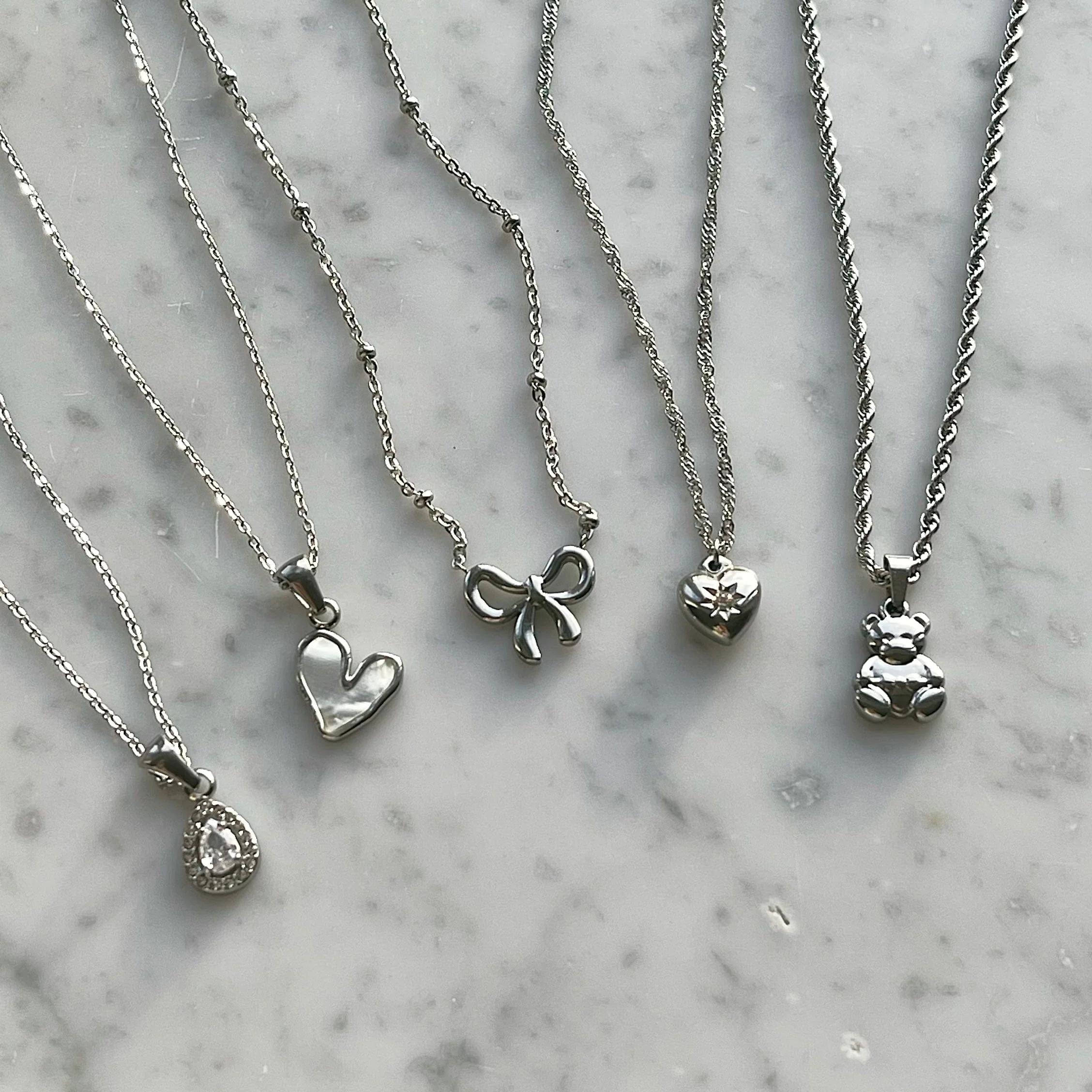 Lyla Bow Necklace - Image 9
