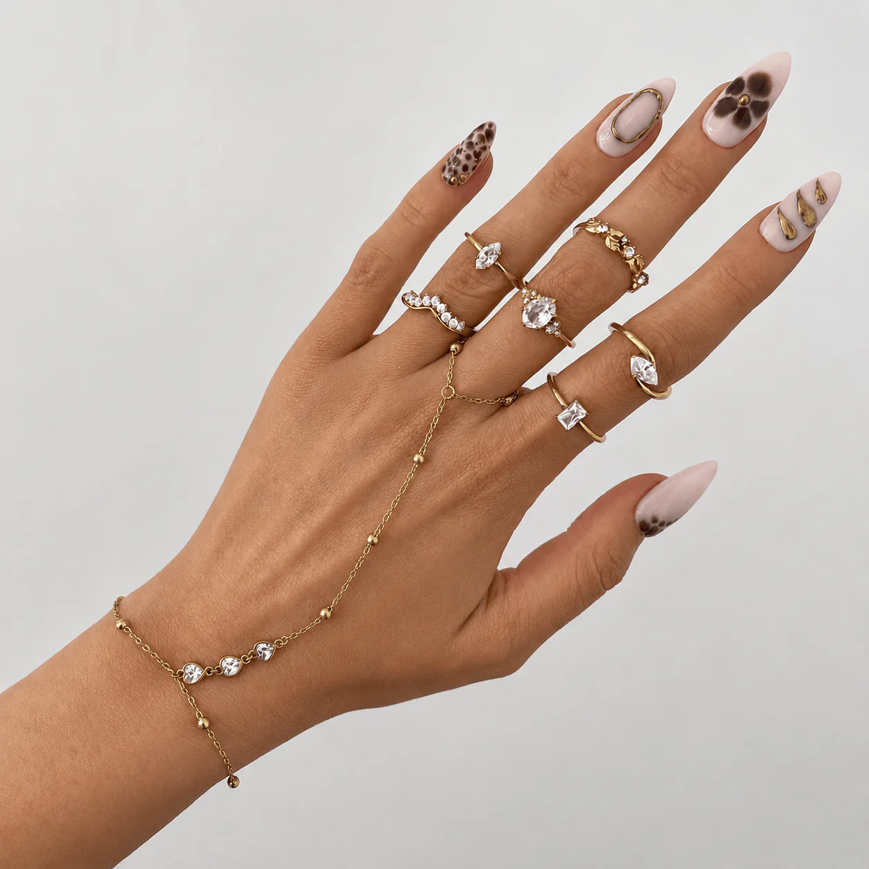 Zelda Hand Chain Bracelet - Image 2